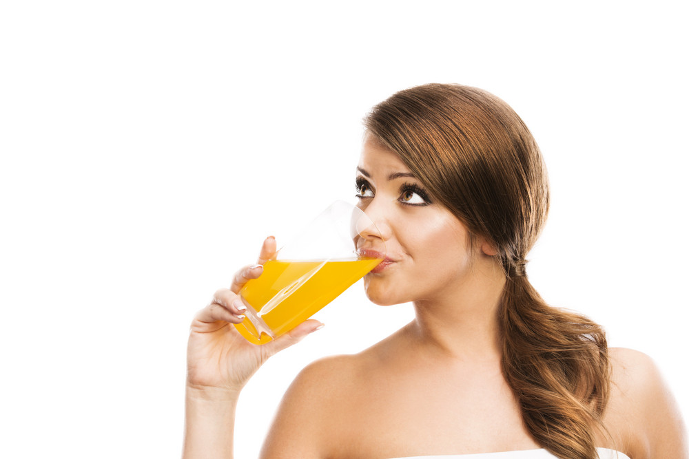Fresh Orange Juice Machines in Restaurants and Juice Bars
